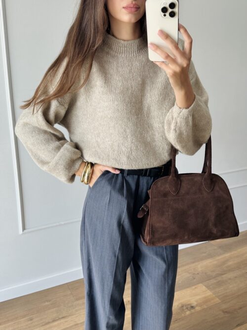 Sweter o prostym kroju - Sand Beige